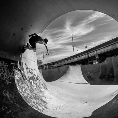 Skate Tunnel pattern image