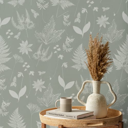 Green Botanical Plant Repeat Pattern Wallpaper