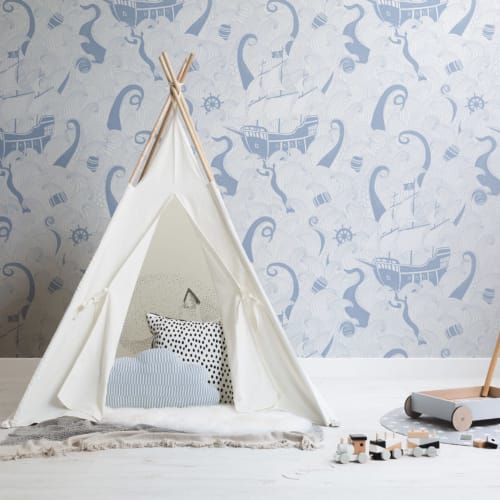 Mural Papel Pintado Infantil Blanco y Azul con Motivos de Barco Pirata