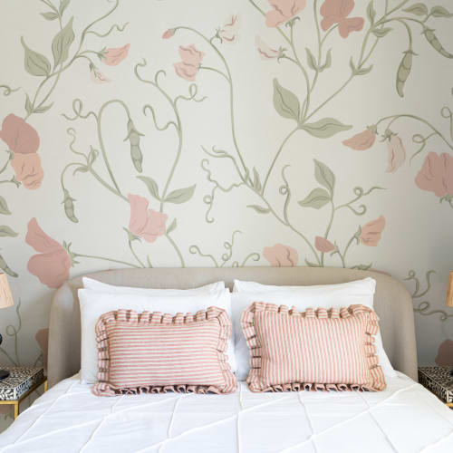 Pink Sweet Pea Floral & Vines Mural