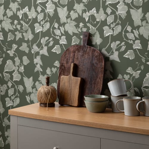 Green Heritage Ivy Wallpaper
