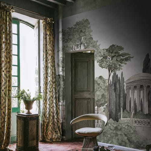Lush Trees and Stately Buildings
