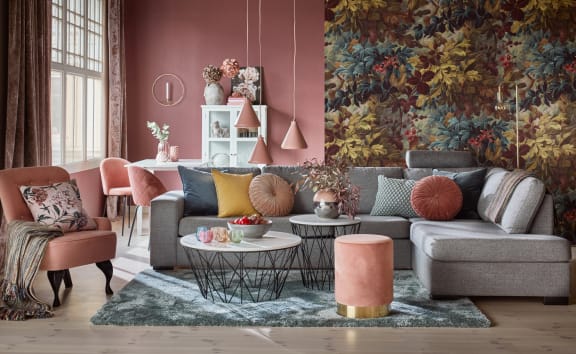 Retail Store Wallpaper Projects