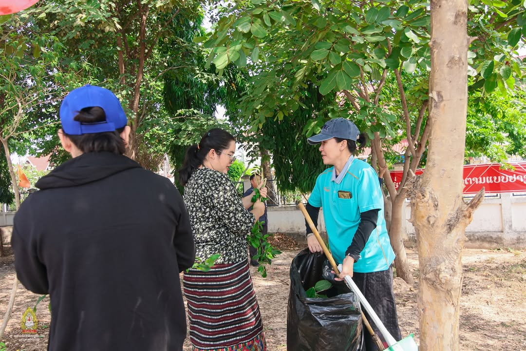 ຂະບວນການອອກແຮງງານ ວັນກຳມະກອນສາກົນ 4