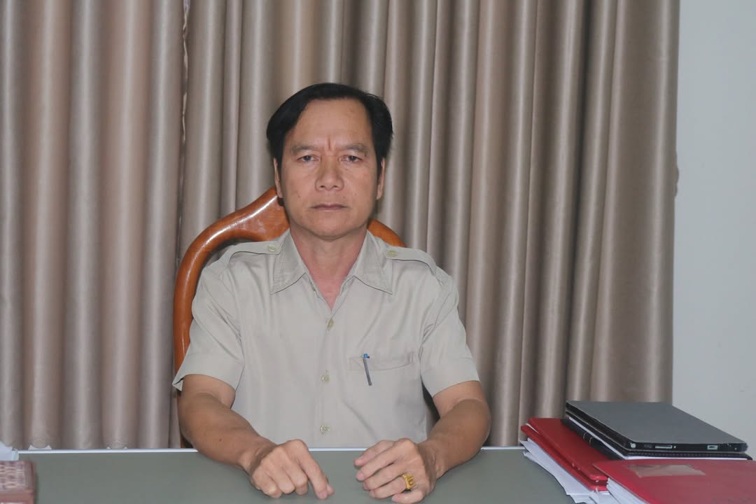 ເມືອງຊົນນະບູລີ ກຽມພ້ອມຮອບດ້ານໃນການເສັງເລື່ອນຂັ້ນ ແລະ ຈົບຊັ້ນ ສົກຮຽນ 2025-2026 ພ້ອມຕັ້ງເປົ້າສູ້ຊົນ ໃຫ
