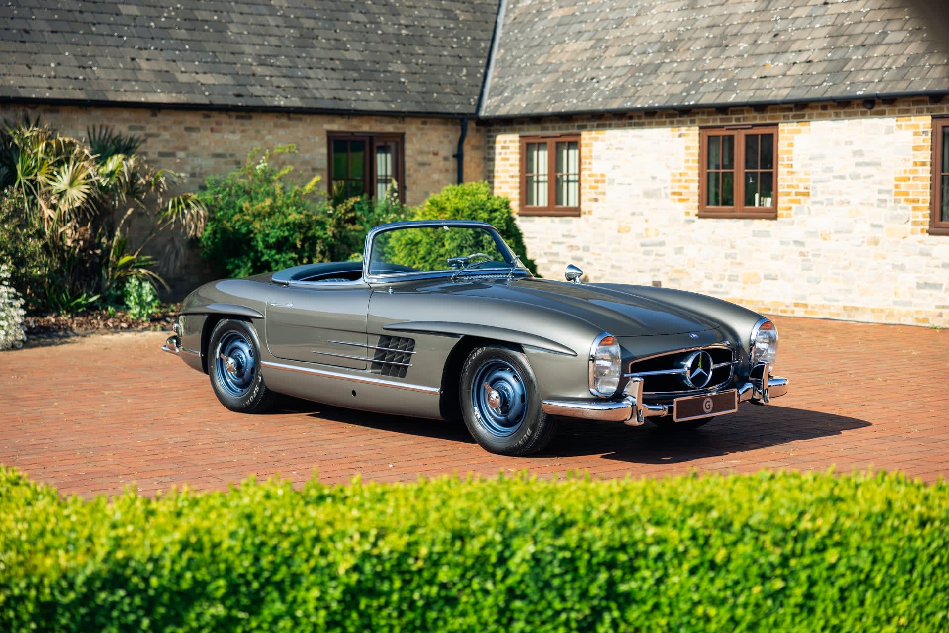 mercedes  benz 300sl roadster