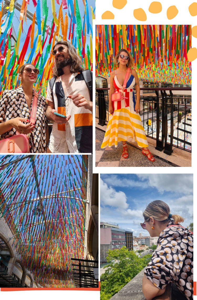 Montagem vertical com 4 fotos e fundo branco, mostrando 12 dicas do que fazer em Aveiro. Foto 1 (em cima, à direita): Marcie e Ícaro estão no centro da foto, com fitas coloridas no teto. Foto 2 (em cima, à direita): Marcie posa em frente a uma instalação com fitas coloridas. Foto 3 (embaixo, à esquerda): Um céu azul com uma estrutura trazendo fitas coloridas. Foto 4 (embaixo, à direita): Marcie está de costas para a foto, olhando para baixo.