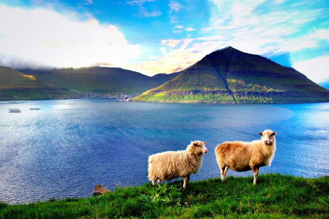 Rundk�rsel under havet, gamle huse, f�r og Christianskirken