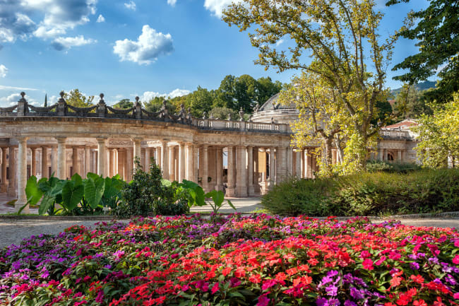 Fly til Pisa og transfer til Montecatini Terme