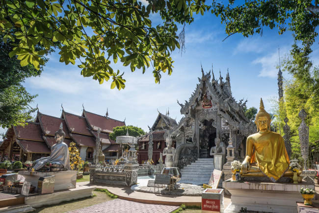 Varme kilder og Chiang Mais gyldne pagode