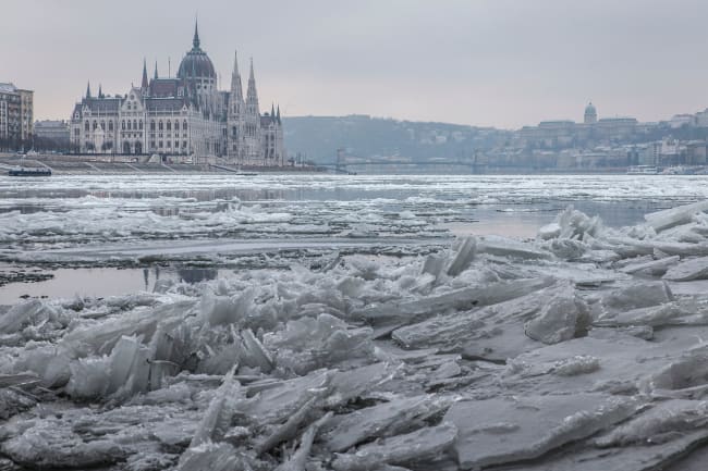 En dag på floden og ankomst til Budapest