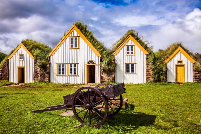 Rundkrsel under havet, gamle huse, fr og Christianskirken