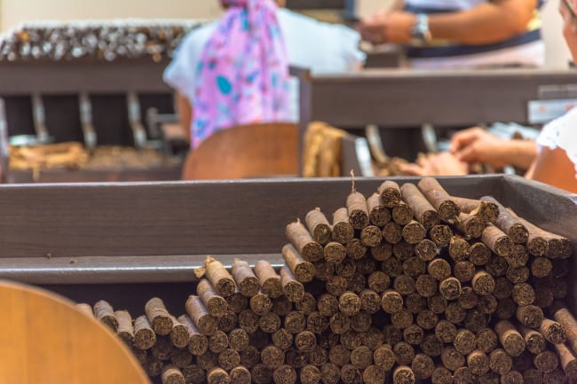 I Papa Hemingways fodspor og duften af cigarer