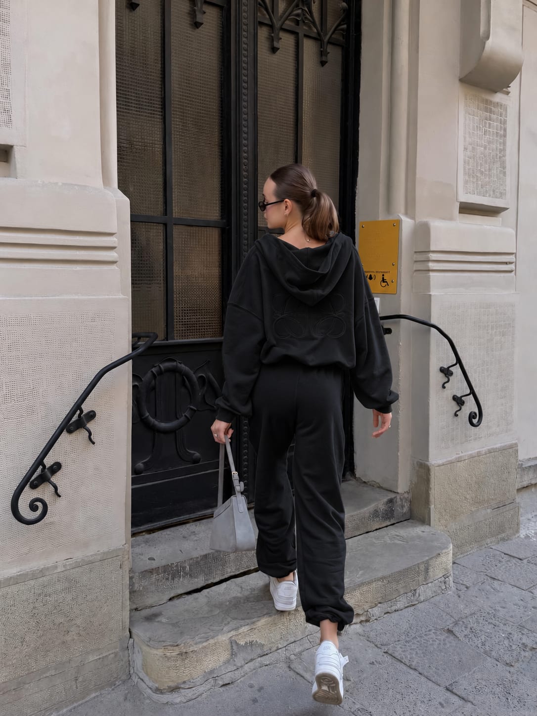 Штани на затяжках Velour