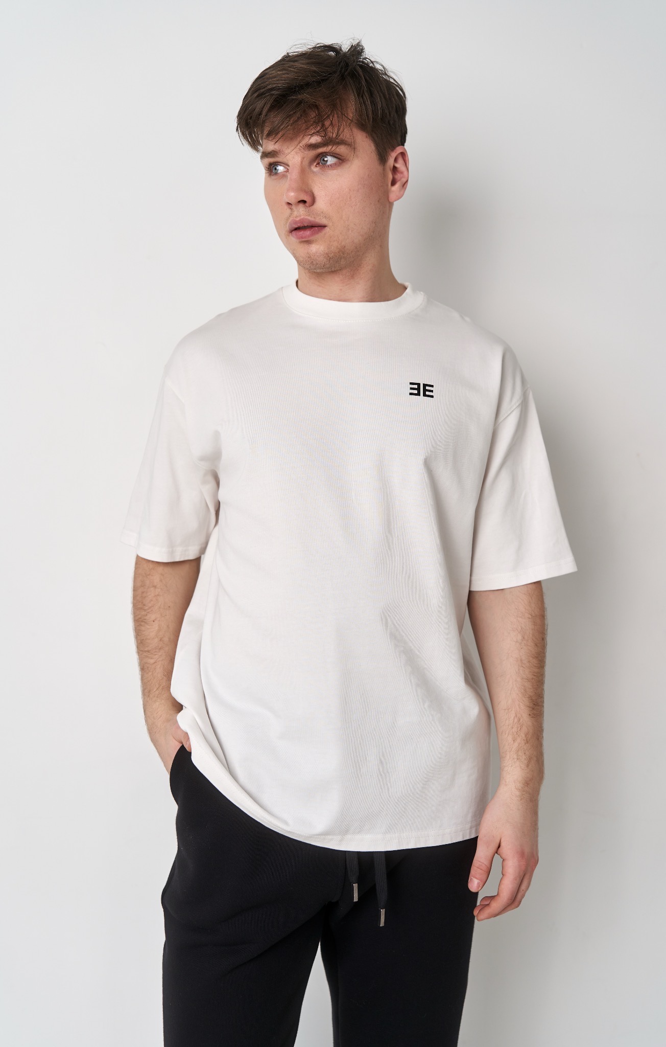 Футболка oversize «Canvas»