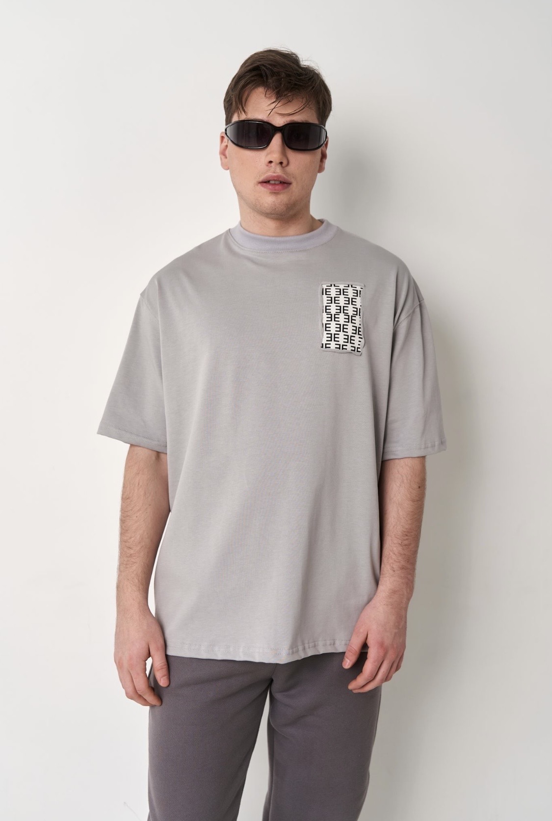 Футболка oversize «Torn»