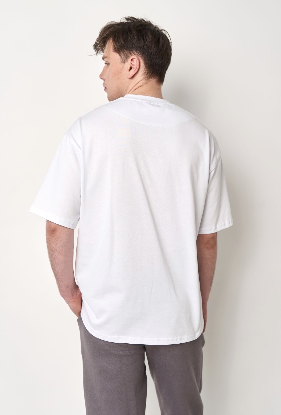 Футболка oversize «Torn»