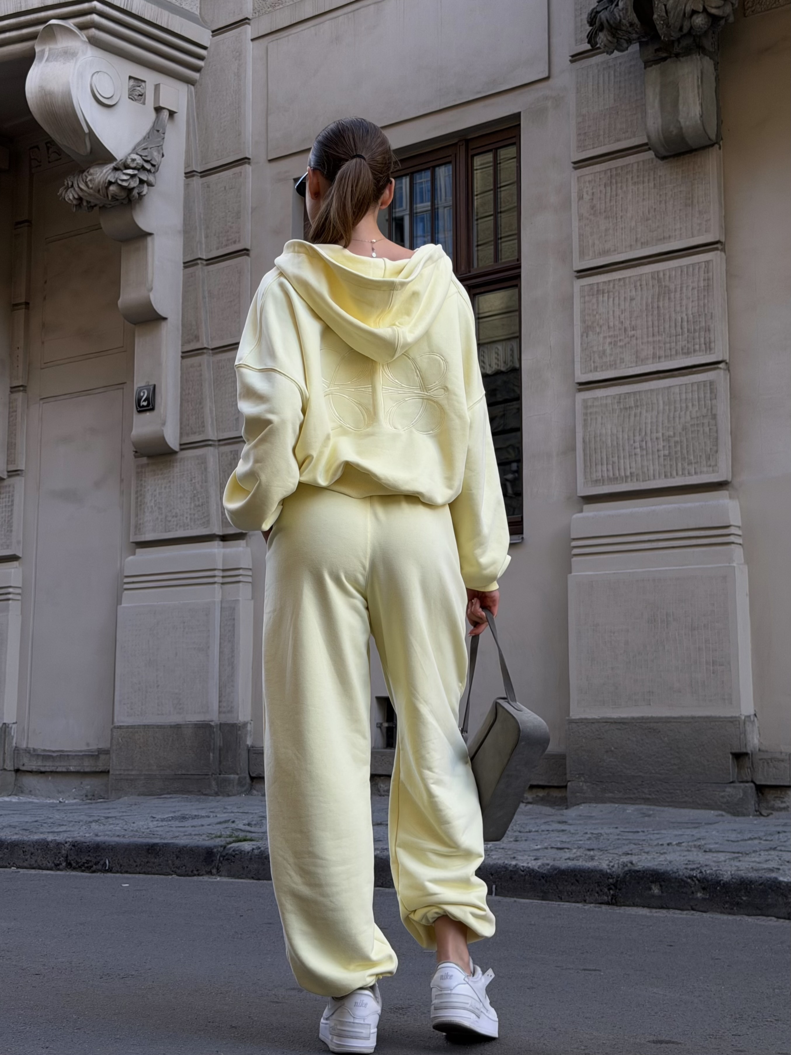 Штани на затяжках Velour