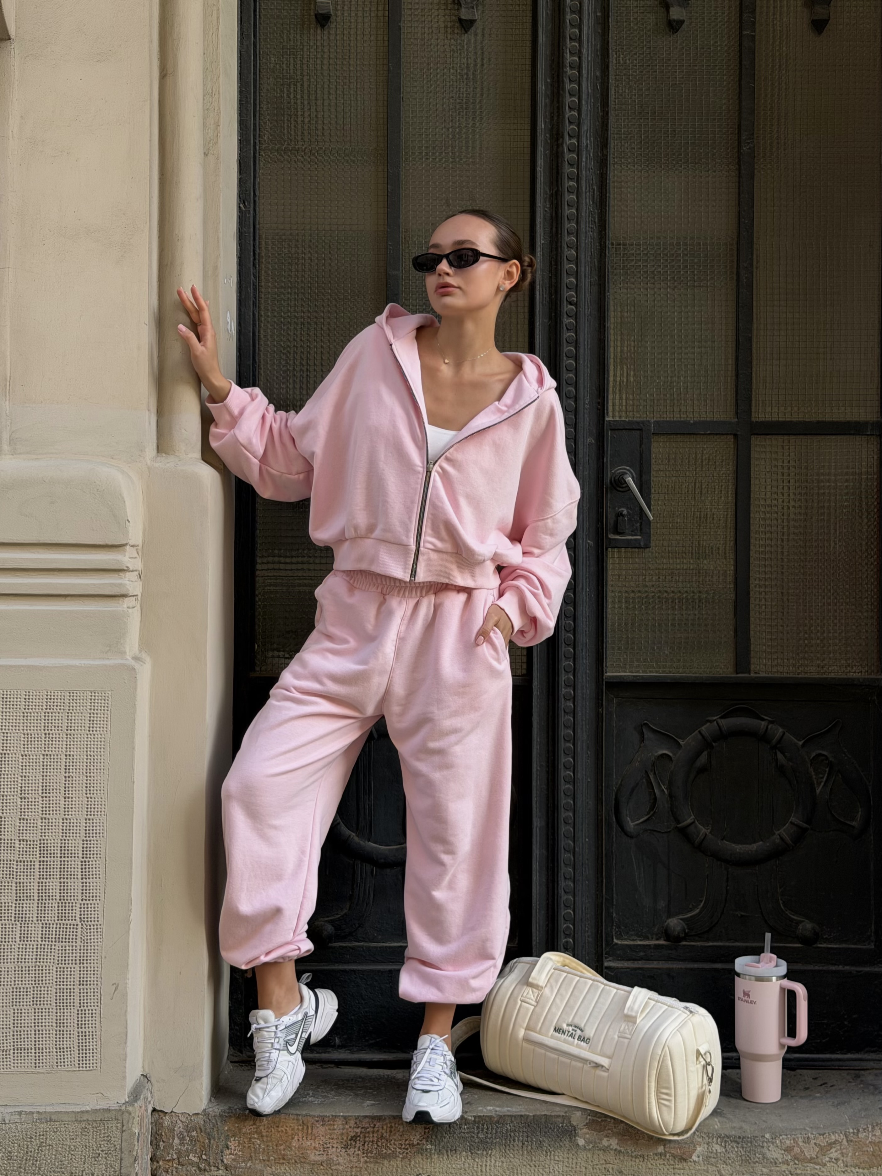 Штани на затяжках Velour
