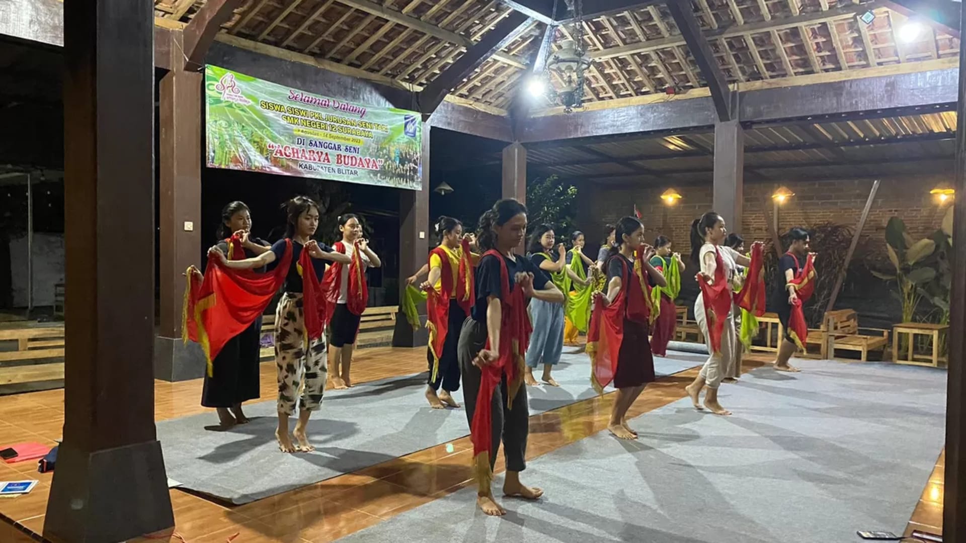 Kesenian & Budaya