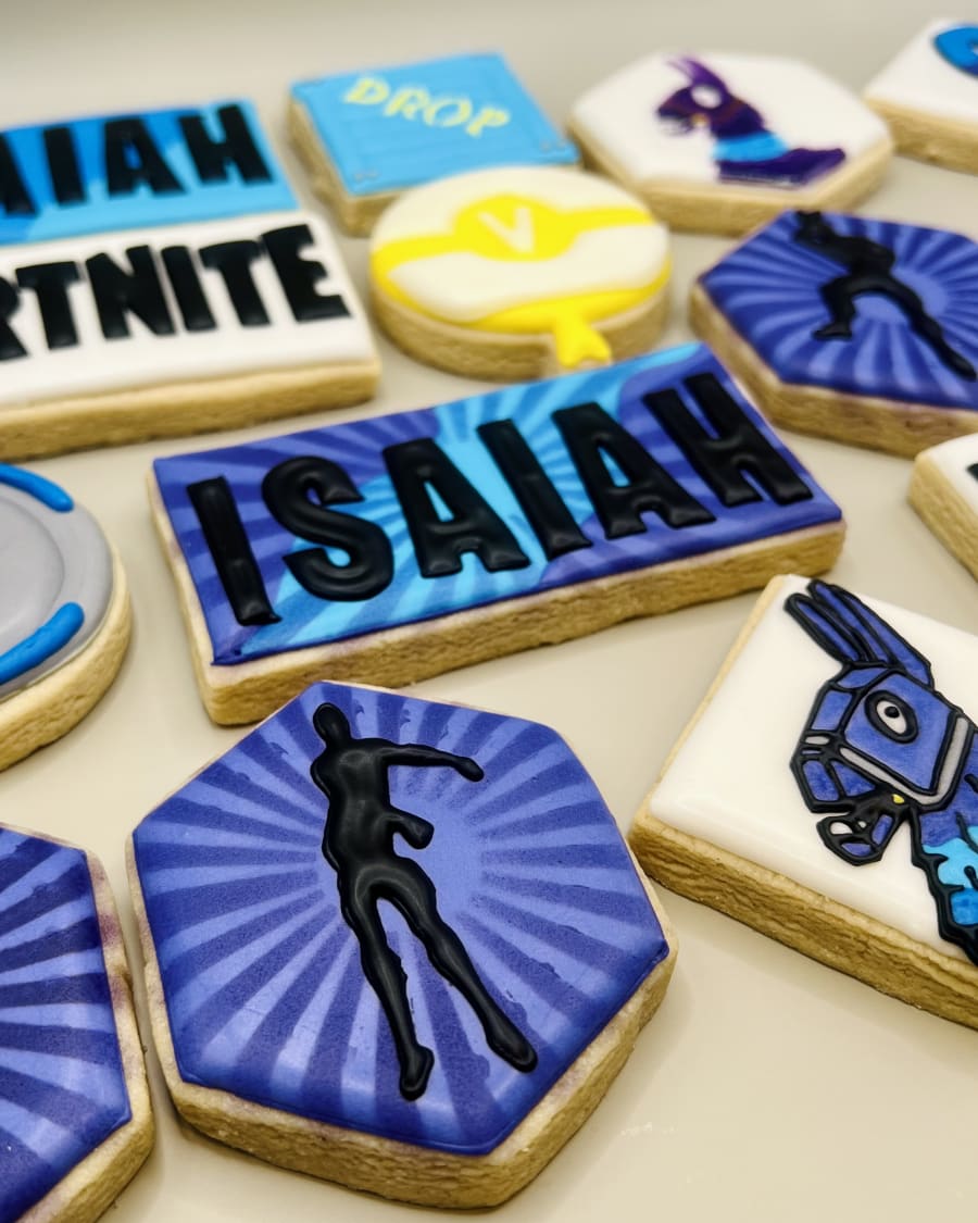 Dance and sports cookie set by Frosted Bakery
