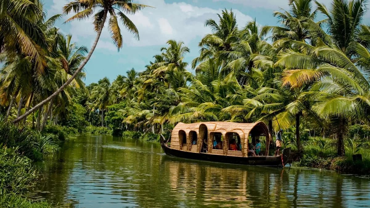 Munnar travel destination