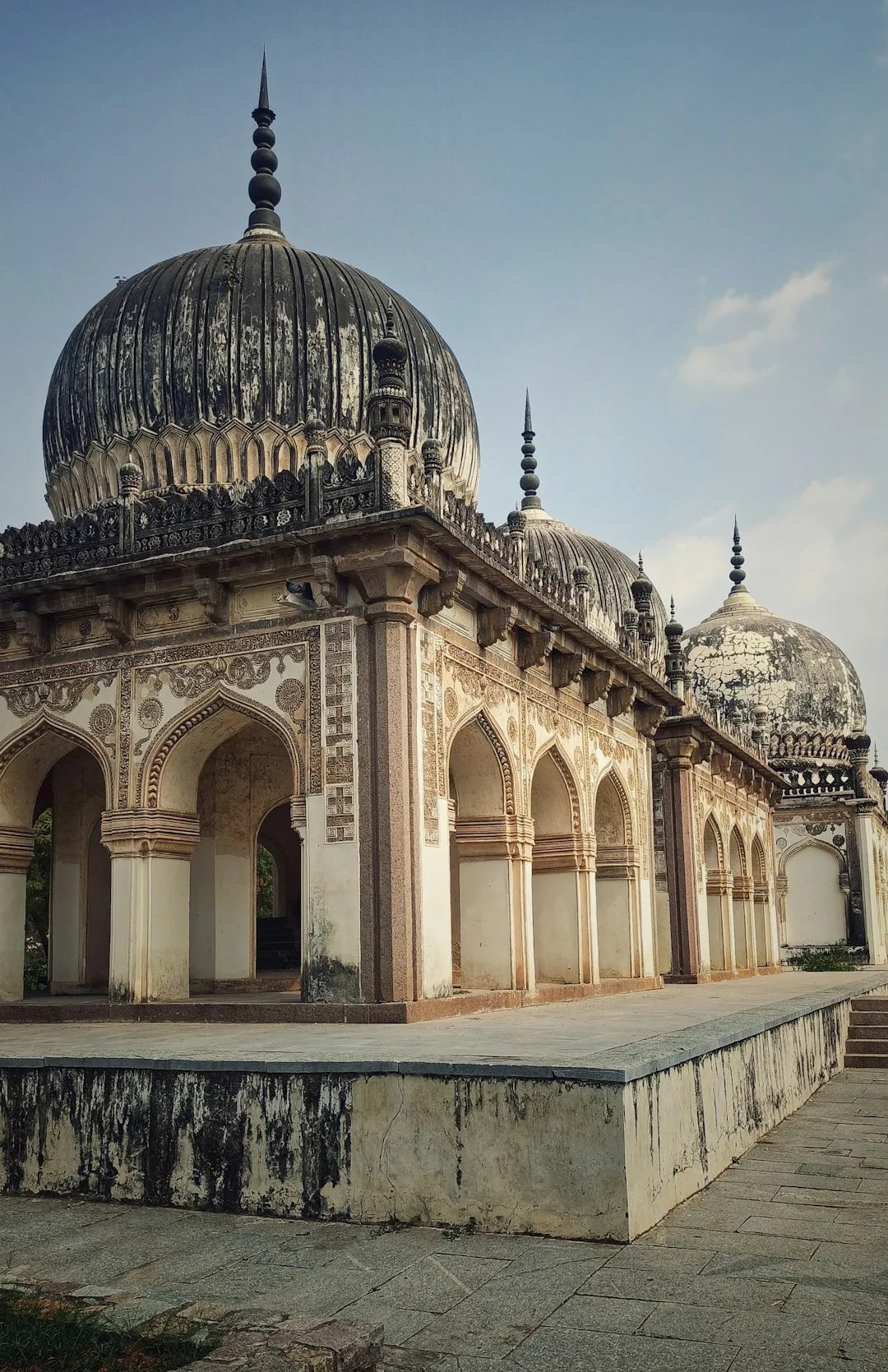 Qutb Shahi Tombs