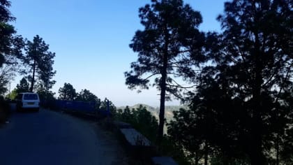 The Mall Road (Kasauli)