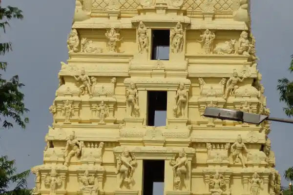 Gopuram of the Mallikarjuna temple at Srisailam in the Nallamala hills