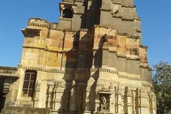 Omkareshwar temple on Mandhata island above the Narmada river
