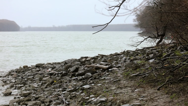 Six Migrants Go Missing After Boat Capsizes On The Danube