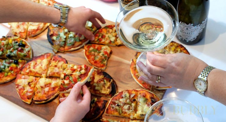 The Best Pizza and Prosecco Combinations - Glass Of Bubbly