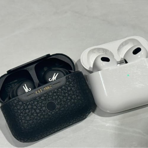 AirPods 3 and Marshall MOTIF ANC: Two Headphones I Love รูปที่ 1