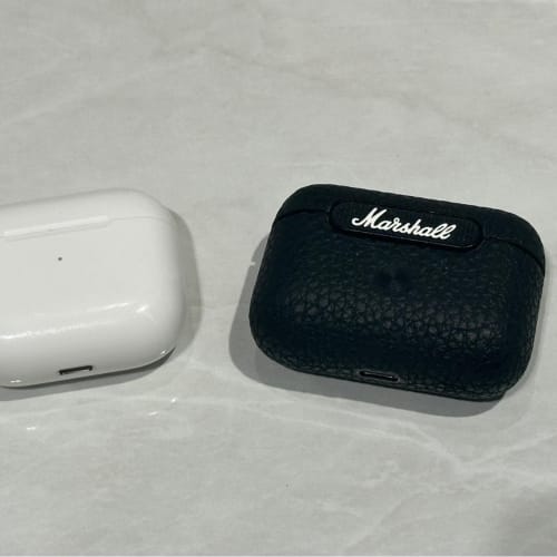 AirPods 3 and Marshall MOTIF ANC: Two Headphones I Love รูปที่ 2