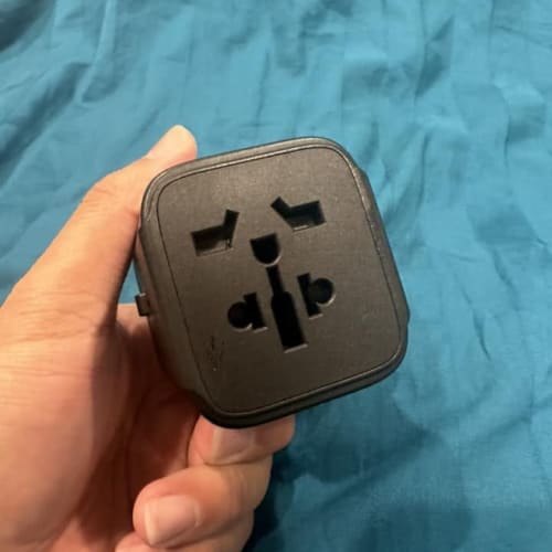 AUKEY Universal Adapter with 2 USB-A Ports Plus USB-C รูปที่ 4