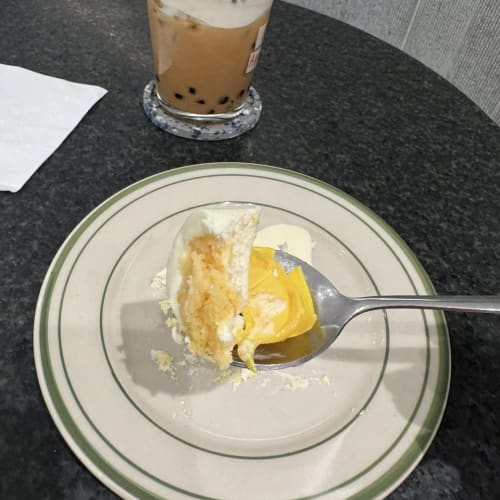 Bakes Ho Con Rua: A Lovely Dessert Shop in Ho Chi Minh รูปที่ 4