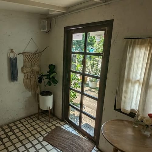 Charlotte Hut Coffee & Tea Bar: A Lovely Cafe in Phrae รูปที่ 4