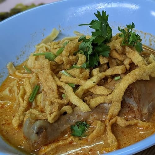 Khao Soi Mae Sai, Chiang Mai: A Michelin Guide Listed Shop รูปที่ 3