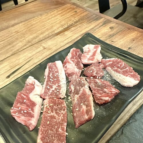 Kobe Nii Yakiniku, Udomsuk: Tender, Juicy Aussie Beef Karubi รูปที่ 5
