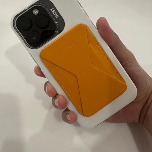 Moft's MagSafe Phone Stand Holds 2-3 Cards Too รูปที่ 2