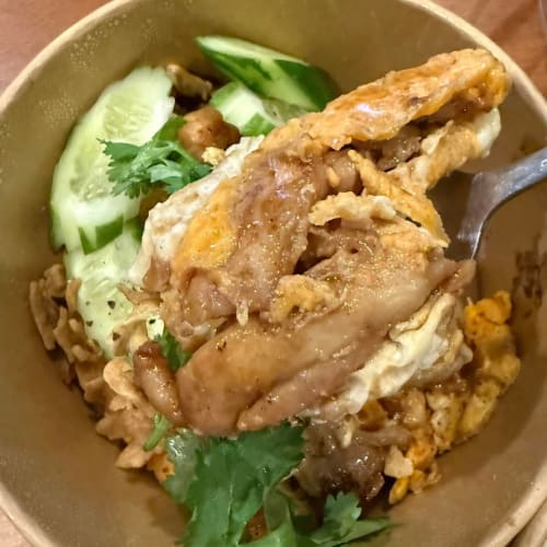 Papa Loves You: A Grab-Only Kitchen Near Sukhumvit 50 Selling Just 2-3 Dishes a Day รูปที่ 1