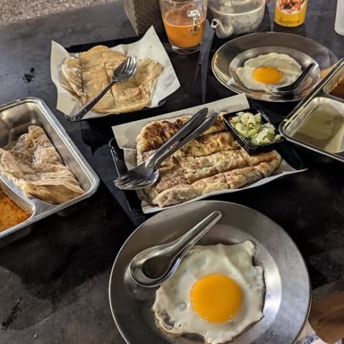 Roti De Forest, Pattani: Every Kind of Roti, Open Morning Till Night รูปที่ 4