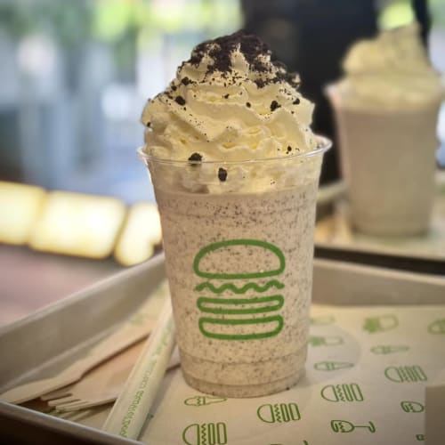 Shake Shack Celebrates Its 1st Year in Thailand with ShackMeister รูปที่ 2