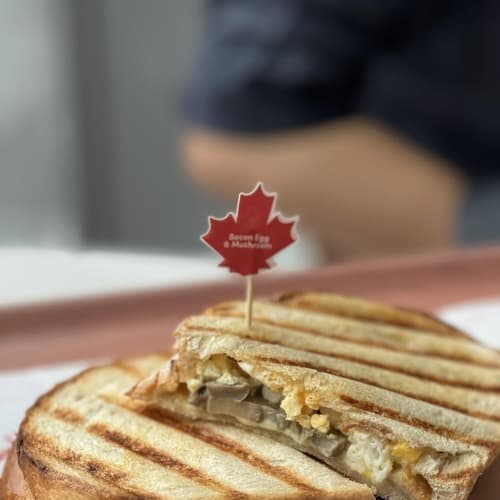 Tim Hortons' "Step Closer to Tim Hortons" Campaign รูปที่ 5