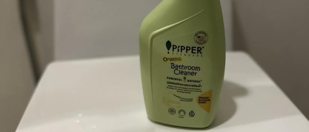Pineapple-Extract Bathroom Cleaner: Gentle on Your Health
