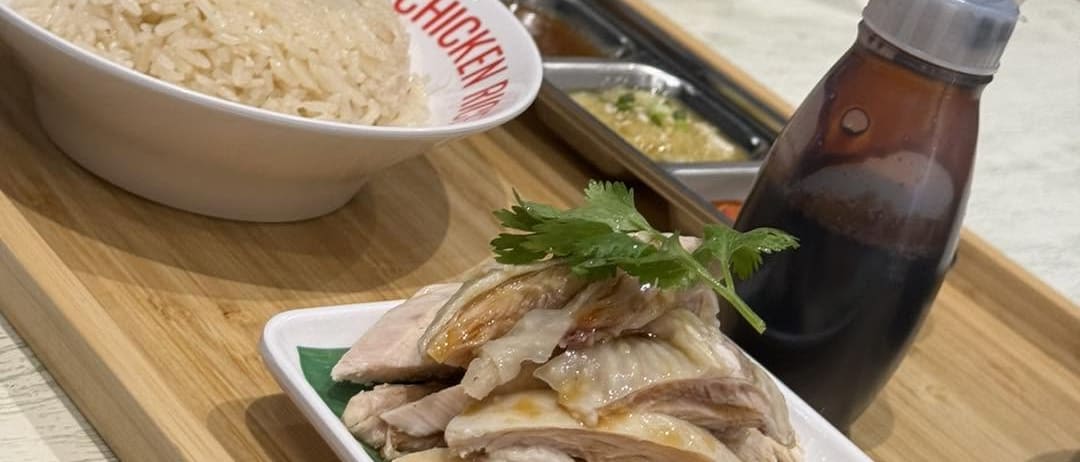 Fattchicken Rice: Singapore Chicken Rice with 3 Dipping Sauces