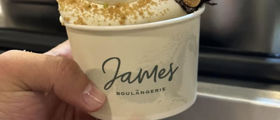 James Boulangerie's Soft Cream Croissant Cart at EmQuartier