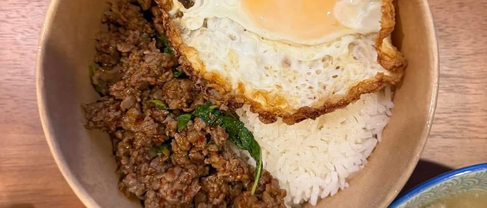 A Proper Holy Basil Shop on Sukhumvit 77: Grain-Fed Beef, Just the Right Flavor