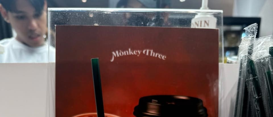 Monkey Three, Emquartier: A Geisha Iced Americano for 85 Baht