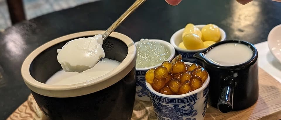 TaoTao's Hong Kong-Style Steamed Milk